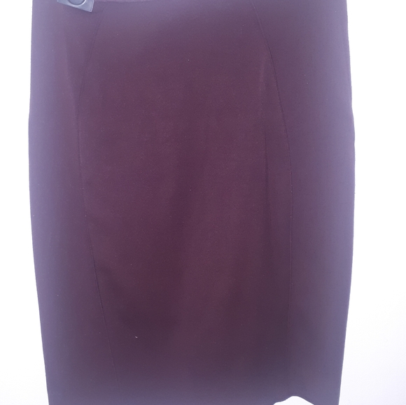 Purple skirt - Picture 2 of 2